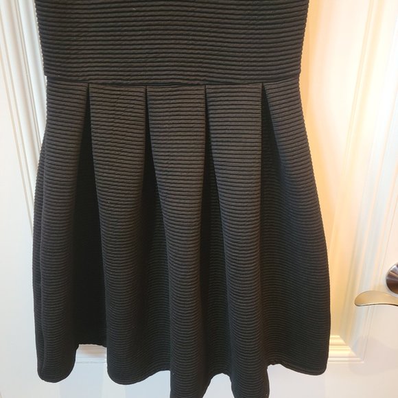 Topshop NWT BLACK⚫️ Ribbed Skater Dress - Picture 7 of 13